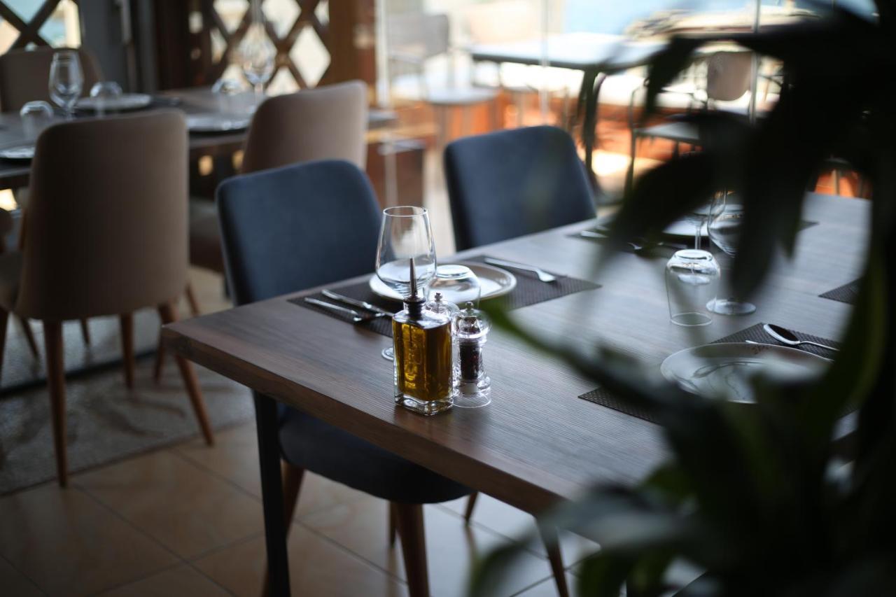 Hotel Aliko Radhimë Dış mekan fotoğraf
